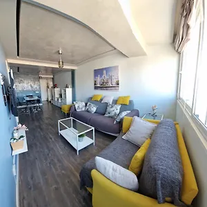 Apartamento Bonito Piso Cerca De La Playa, Málaga